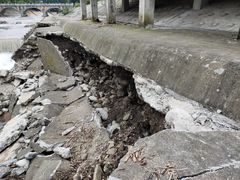 -四川省成都市彭州市白鹿镇