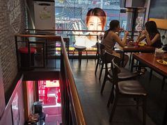 -BHC炸鸡(明洞总店)