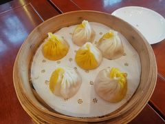 -寄畅興·百年蟹黄面·万国建筑群(外滩27号店)
