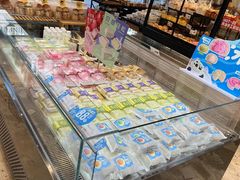 -皇冠幸福里动物奶油生日蛋糕(万达店)