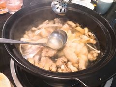 -东椰·海南椰子鸡火锅(朝阳门店)