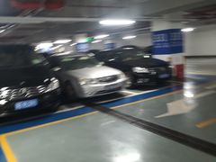 -东吴水韵-温泉水疗停车场