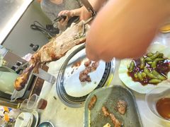 -沪上名羊天下•烤羊腿•东北烧烤•小龙虾(浦东直营总店)