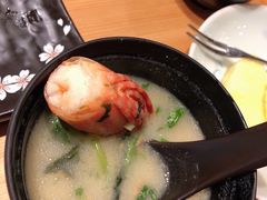 牡丹虾头煮汤-吟松日式料理(莘庄店)