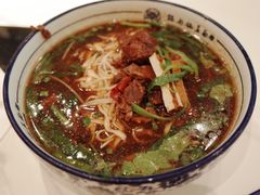 -镇南锅盖面馆(解放路店)