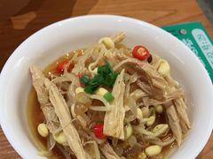 -诚铭记·虾仁汤包·成都小吃(融创店)