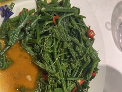 -巴特餐饮6加1音乐餐吧·新疆菜