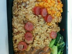 粤式糯米鸡饭-全家便利店(桂平路店)