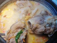-三人行骨头王火锅(长寿店)