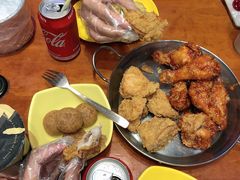 -BHC炸鸡(明洞总店)