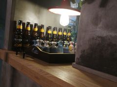 -HIGH FIVE哈福手工汉堡(桂林路店)