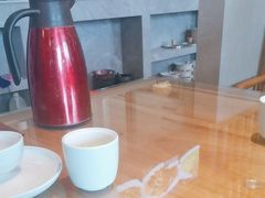 -严记小天府酸菜鱼(西四路店)