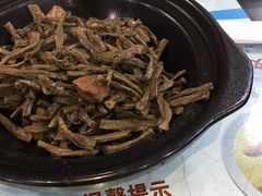 -临街徽菜馆·正宗黄山味