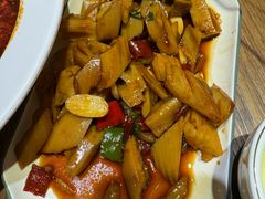 -叶派龙虾•招牌香辣蟹·海鲜(中海国际店)