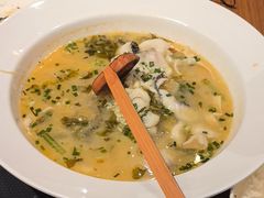 -大食代美食广场(上海中心店)