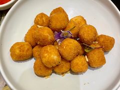 -大树餐厅(红旗街万达店)