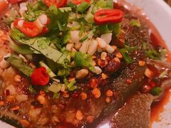 -沪小二炭火蛙锅(淮海中路美食不夜城店)