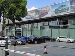 -上海星瀚奔驰4S店(红柳路店)