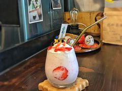 草莓酸奶-251#coffee roasters(沿河东路店)