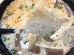 -津津老鸭粉丝馆(正东路店)