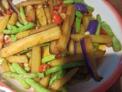 -老三样·美食研究中心(世贸路店)