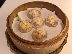 -桂满陇·蟹黄小笼汤包(环球港店)