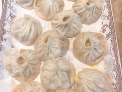 -馋三尺蟹粉小笼(人民广场店)