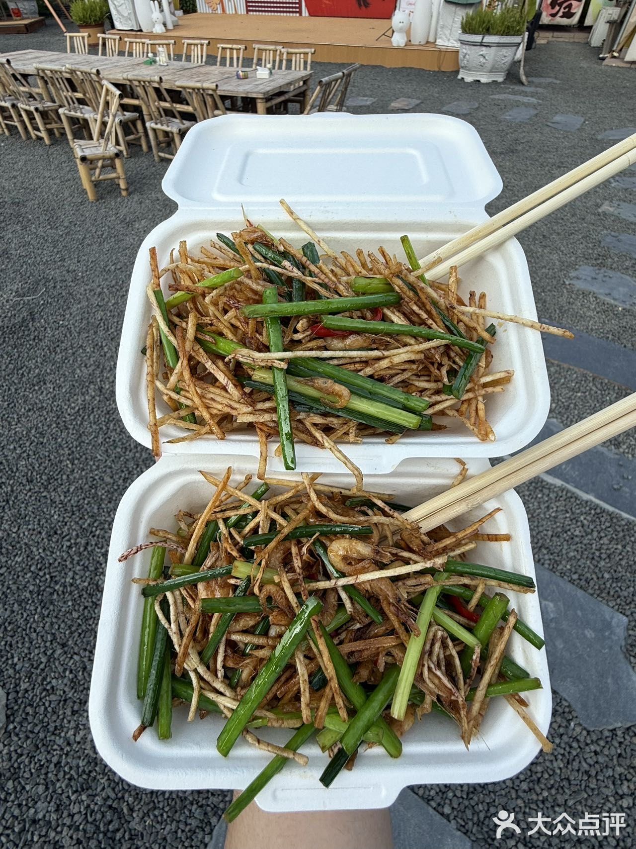 在厦门。吃到了地道的长乐冰饭 真的吼吼吃！