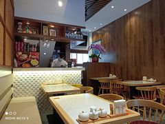 大堂-蟹黄鱼面·锦园(定西路店)