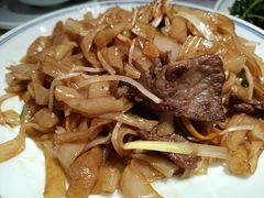 干炒牛河-大榕树下顺德菜(融创茂店)