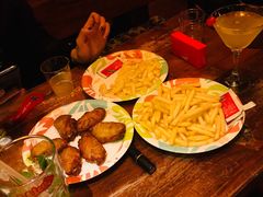 -Helens海伦司小酒馆(王家湾人信汇店)