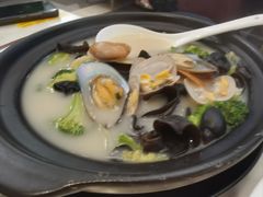 -港丽餐厅(高德置地店)