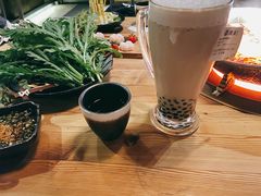 大红袍珍珠奶茶-湊湊火锅·茶憩(杭州湖滨银泰in77店)