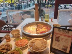 -朱氏胖子烂火锅(洪崖洞店)
