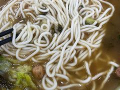 -龙记桂林米粉(财满街店)