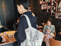 -瑞幸咖啡(大连罗斯福广场一层店)