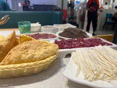 -浪里寻·臻牛养生牛肉火锅(方圆荟店)