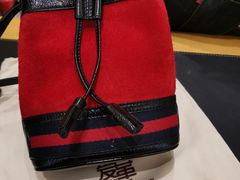 -爱革·奢品·鞋包·衣物·家居(金桥国际商业广场店)