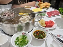 -焯牛潮汕牛肉火锅(云峰街创始店)