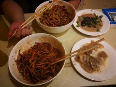 -黑八私房老北京炸酱面