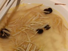 -吴越荣记苏州菜·松鼠桂鱼(月光码头店)