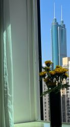 -闺蜜瑜伽·普拉提女性塑形馆