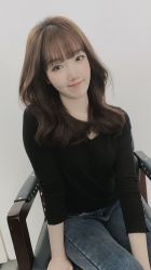 -洛施奇烫发染发沙龙