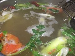 -乡土黄·鲜牛肉火锅·小龙虾(兴业街店)