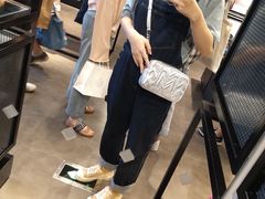 -MCM(比斯特上海购物村店)