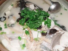 -姜君·千岛湖鱼头馆(浦东大道店)