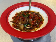 -有红鸡毛店·川菜(建设路店)