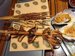 -蚝堡海鲜·威海菜·海肠捞饭·烧烤·亚洲吃蚝公司(幸福门店)