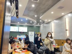 大堂-螺小胖柳州螺蛳粉(钟楼总店)