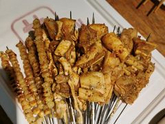 -东北小板凳地摊烧烤(泰来街店)